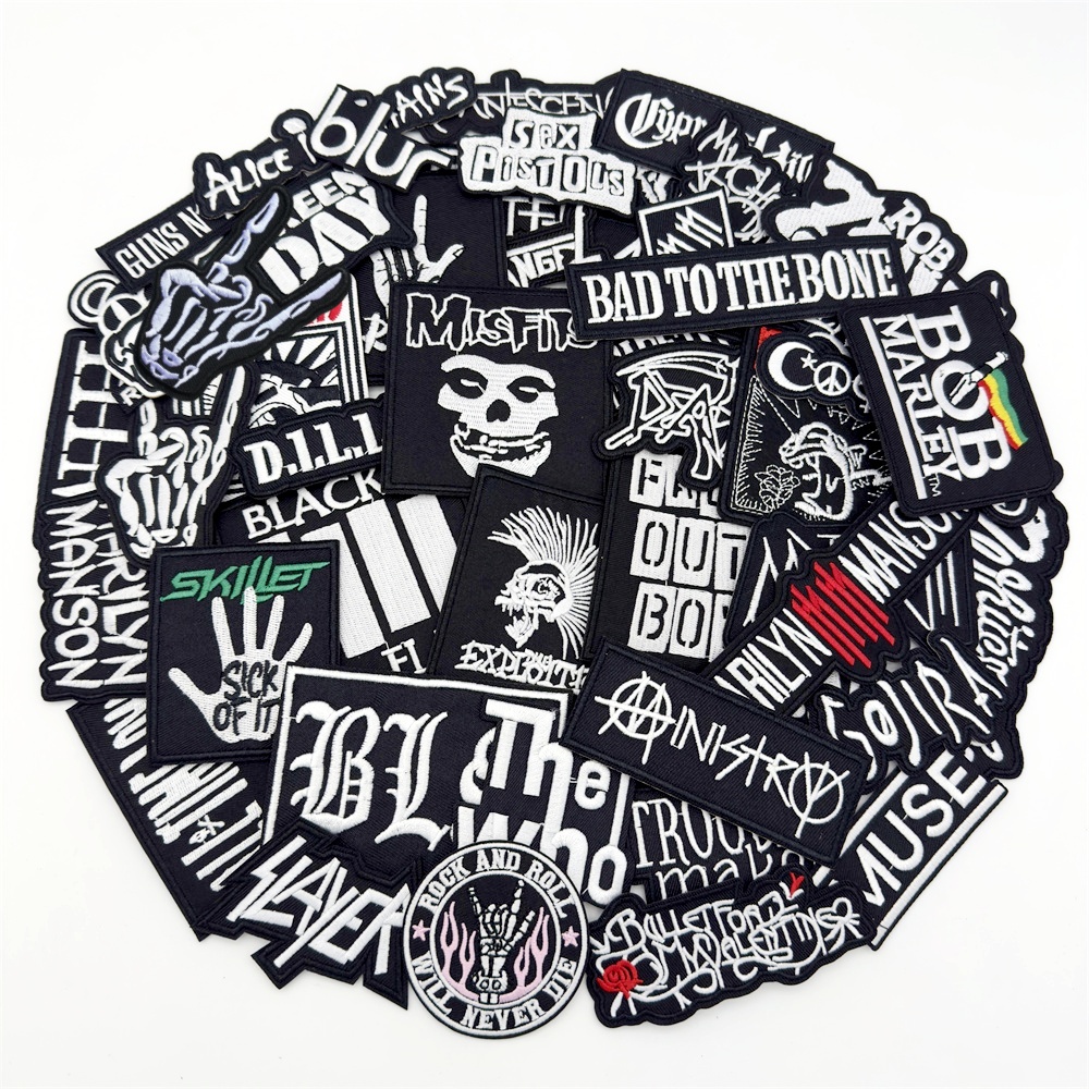 50pcs/Lot Black and White Embr - Musical Instrument Painting のレビューと価格