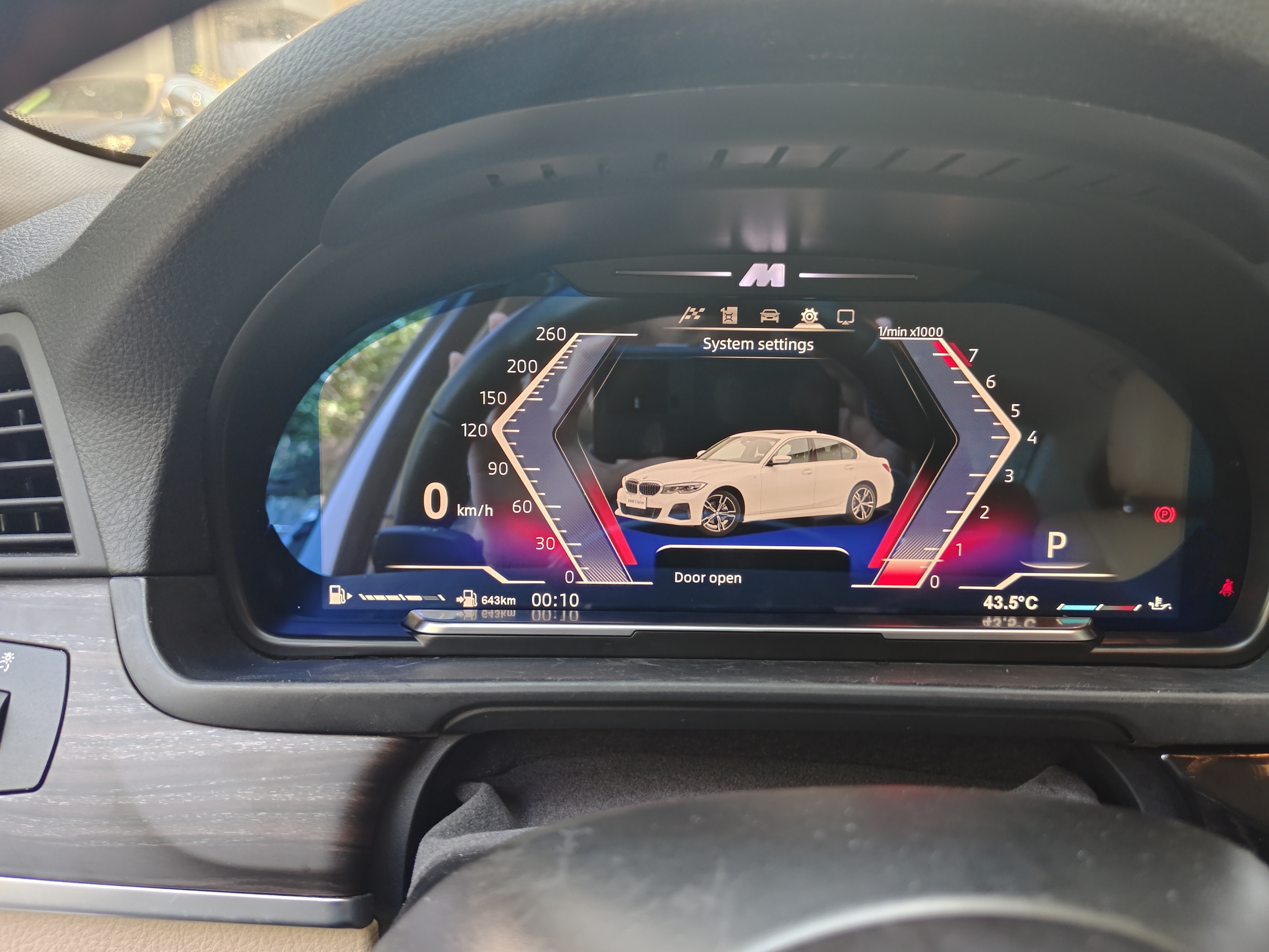 Car Dashboard Digital Cluster  - Musical Instrument In India のレビューと価格